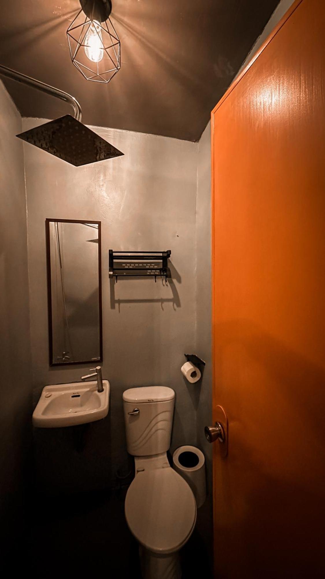 Resting Rabbit Hostel シキホール エクステリア 写真